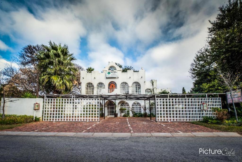 Just Tiffany Guest House & Conference Facility Potchefstroom Exterior photo
