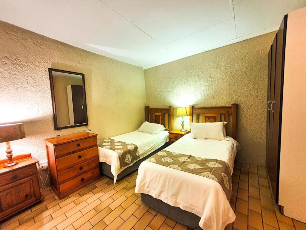 Just Tiffany Guest House & Conference Facility Potchefstroom Exterior photo